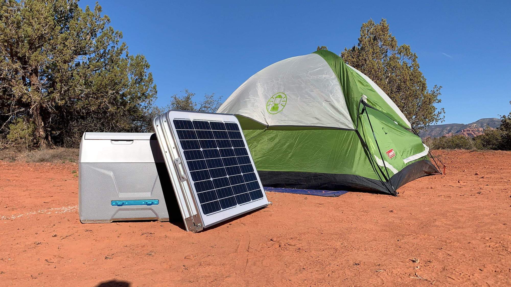 Top camping. Палатка papallona Delta Cabin PP-206. Палатка в горах. Походные холодильники для кемпинга. Солнечные панели.